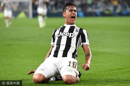 记者：阿德耶米决定明夏离开德甲，曼联、切尔西均有意（记者：阿德耶米预计来夏告别德甲，曼联与切尔西有意引进）