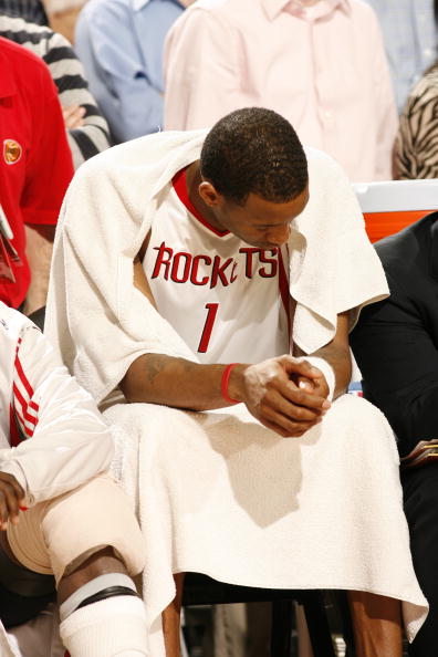 12轮仅1胜德甲垫底！官方：美因茨主帅亨里克森下课（德甲垫底、前12轮仅1胜！美因茨官宣主帅亨里克森下课）