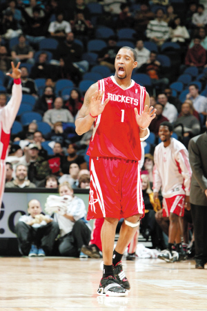 哈登暴走夜！单节27分+全场55分，快船终结连败全靠他一人扛（哈登火力全开：单节27分、全场55分，独扛快船止连败）