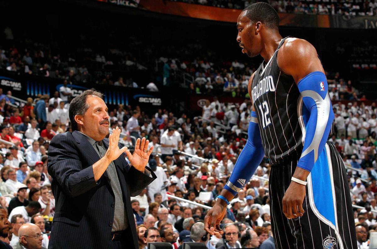 杜兰特：哈登小卡的天赋让防守更难 无论身边有谁他们都能赢球（杜兰特：哈登与小卡天赋出众，防起来更难，不论搭档谁都能赢球）