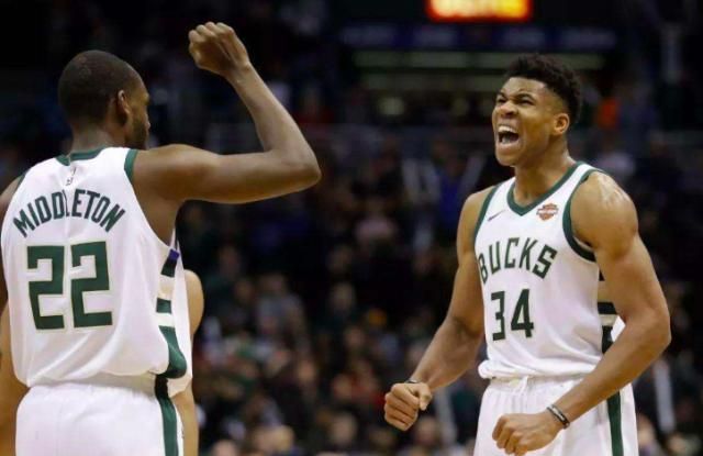 手感来了防不住！小迈克尔·波特23中14&三分10中5怒轰35分9板（手感火烫无人可挡！小迈克尔·波特23投14中、三分10中5狂砍35分9板）