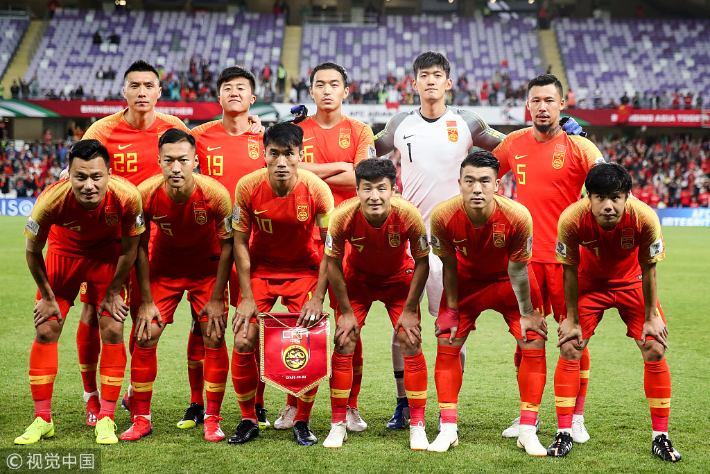 斯洛特：我已经让萨拉赫知道他不会参赛，这是我们唯一的交流（斯洛特：我只告知萨拉赫将不会出场，除此之外未再沟通）