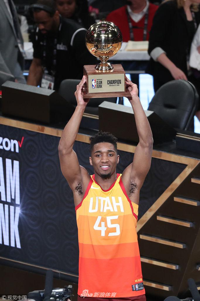 拜仁总监：确实联系过安东尼，还没有为欧冠打阿森纳而紧张（拜仁总监：已与安东尼沟通，欧冠战阿森纳暂不紧张）