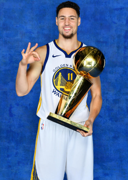 科瓦奇：我不是阿德耶米的父亲，需把精力放在联赛上（科瓦奇：我不是阿德耶米的家长，球队应将重心放在联赛）