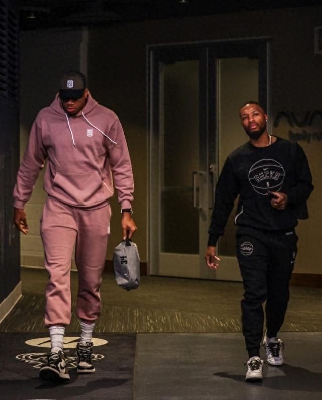 卡帅：布翁焦尔诺为现役意大利队最佳后卫，他控球能力很出色（卡帅：布翁焦尔诺堪称现役意大利队最强后卫，控球能力一流）