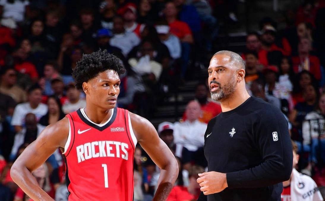 中超最佳进球候选（禁区内）：倒钩凌空脚后跟，谁是你心中的最佳进球？（中超禁区内最佳进球评选：倒钩、凌空、脚后跟，你选谁？）