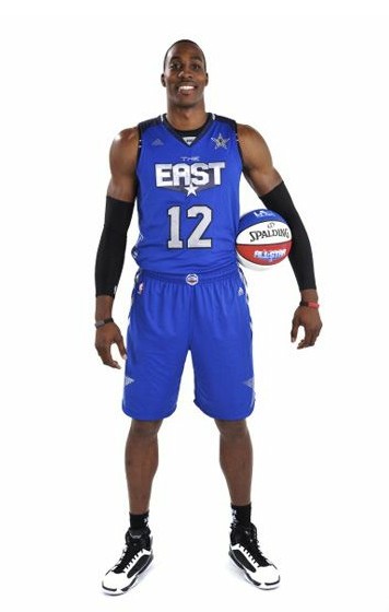 CBA最独特入队仪式！为何新队员到广东队第一件事先买电瓶车？（CBA最另类报到仪式：新援加盟广东队为何先买电瓶车？）