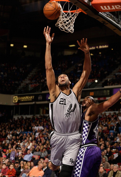 独行侠近6战取得5胜闯入附加赛区，待欧文回归可强势搅局？（独行侠近6场5胜挤进附加区，欧文复出能否搅动格局？）