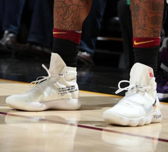 澳超新赛季实力定位：减至12队 奥克兰剑指双冠（澳超新赛季格局：参赛队缩至12支，奥克兰冲击双冠）