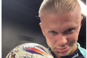 韦德力挺亚历山大：造犯规方式毫无问题，他懂得如何得到哨子（韦德为亚历山大发声：造犯规合规，他懂得如何争取吹罚）