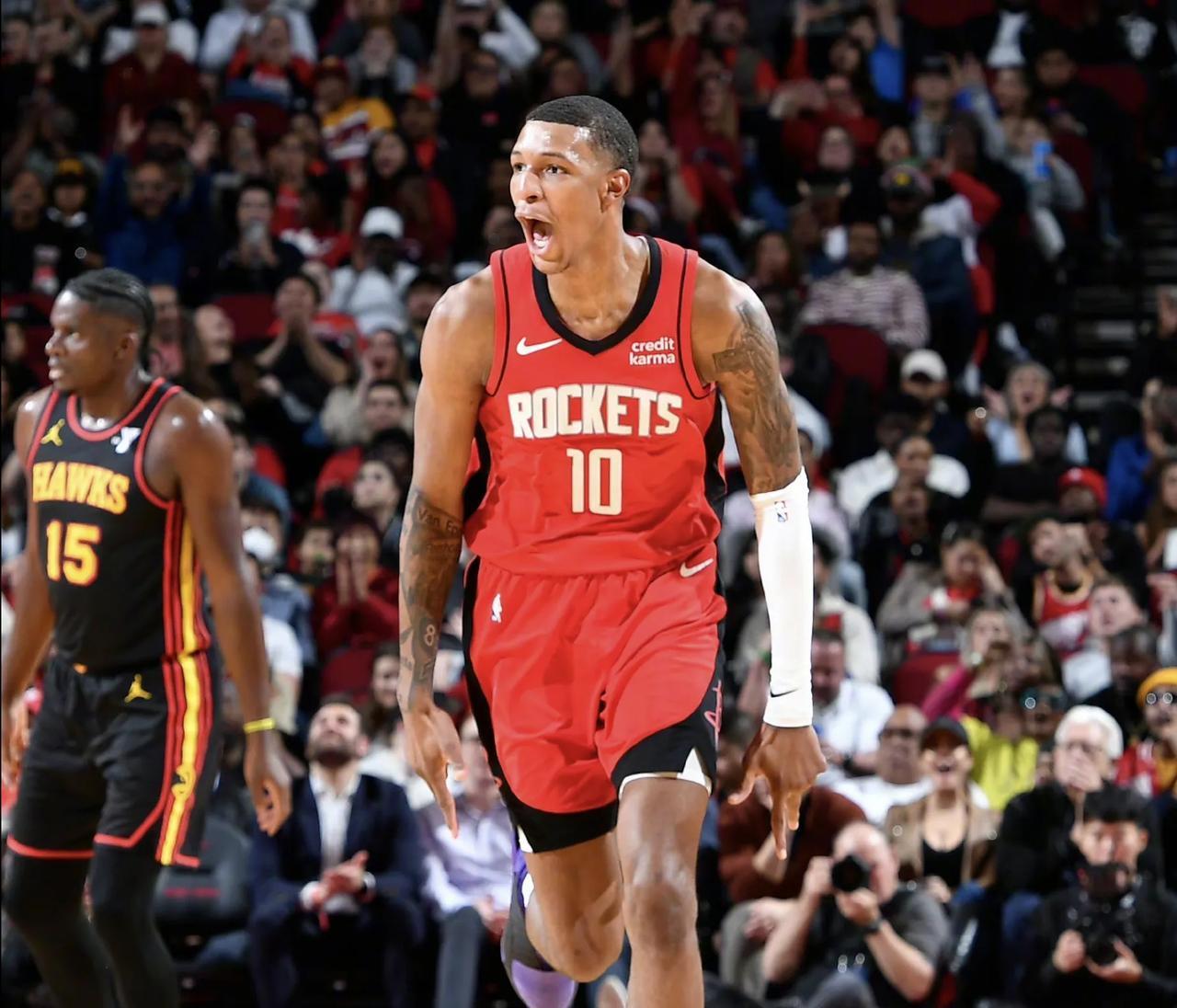 强队从不依赖运气（强队靠实力，不靠运气）